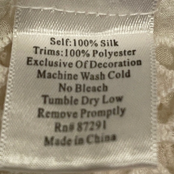 Vintage Johnny Was White Floral Peplum Embroidered Lace Blouse Top Tunic Size: S - Picture 11 of 11